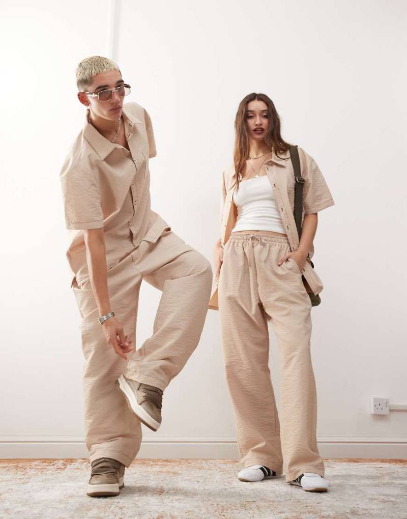 Reclaimed Vintage - Weite Unisex-Hose in Steinbeige mit Kontrastnaht-Neutral von Reclaimed Vintage