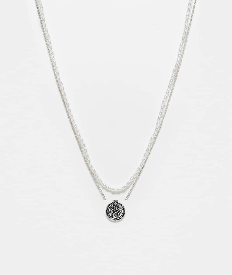 Reclaimed Vintage - 2-reihige Unisex-Halskette in Perlen-Optik und Silber-Optik mit Anhänger von Reclaimed Vintage