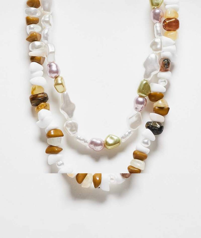 Reclaimed Vintage - Zweireihige Unisex-Perlenkette in Braun und Weiß-Bunt von Reclaimed Vintage