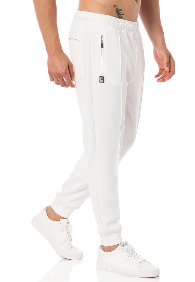 RedBridge Jogginghose mit eleganten Bügelfalten - Sportlich-moderner Look Mit Bügelfalte von RedBridge