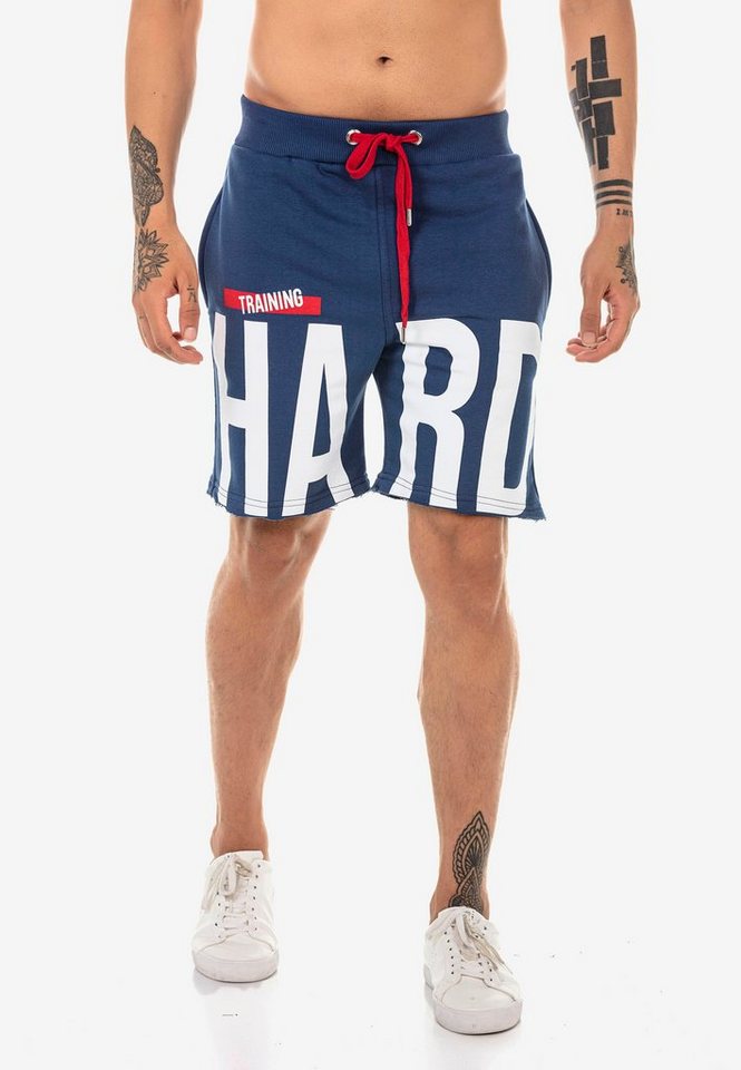 RedBridge Shorts Honolulu coolem Trainings-Print von RedBridge