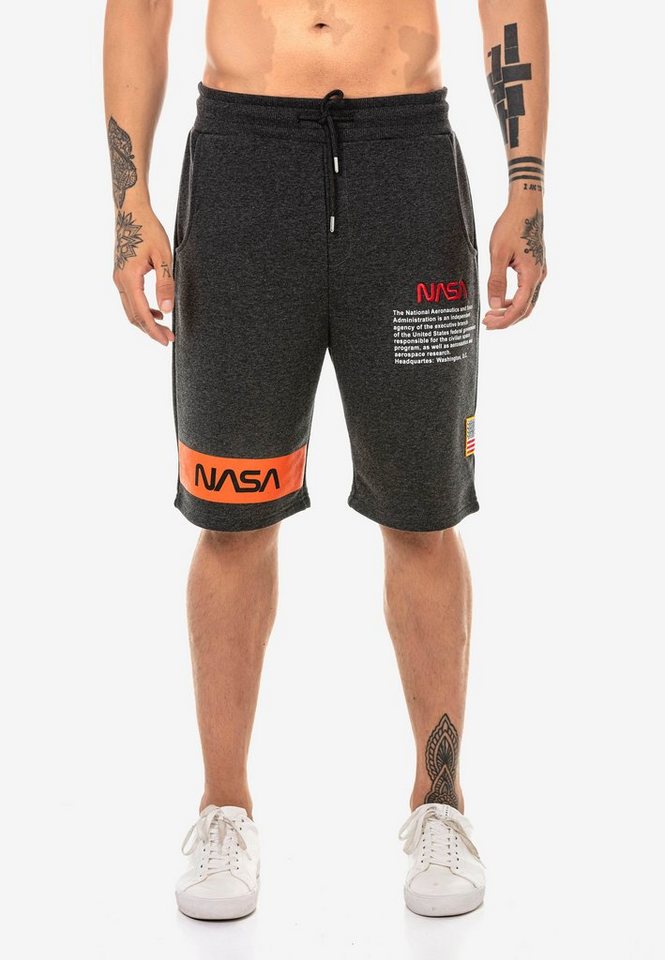 RedBridge Shorts Plano mit gesticktem NASA-Motiv von RedBridge