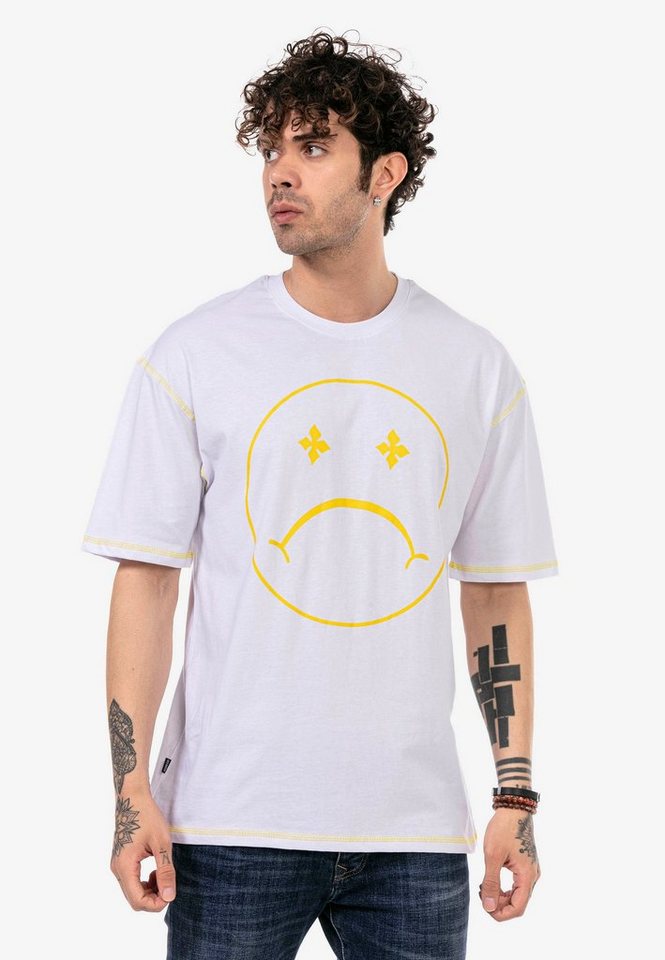 RedBridge T-Shirt Aberdeen mit modischem Sad Smiley-Frontprint von RedBridge