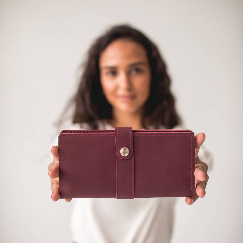 Personalisierte Leder Geldbörse Schlanke Handgefertigte Damen Geldbörse von RedFoxNose