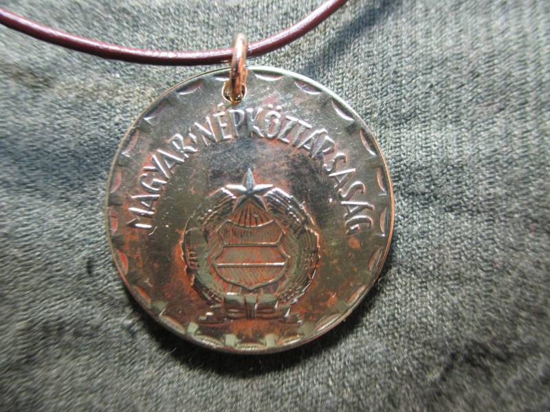 36. Geburtstag 1989 Ungarn Maguar 2 Forint Münze Anhänger Vintage Schmuck Halskette Muttertag Vatertag Geschenk von RedGan