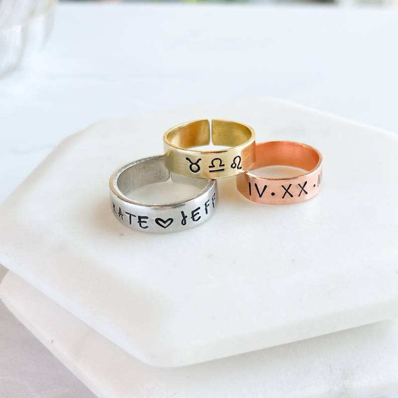 Personalisierbarer Ring | 1/4" Band Personalisiert Messing Aluminium Kupfer Verstellbarer Benutzerdefinierte Größe Hand Gestempelt Personalisierbarer Ring | 1/4" Band Personalisiert Messing Aluminium Kupfer Verstellbarer Benutzerdefinierte Größe Hand Gestempelt von RedGiraffeDesigns