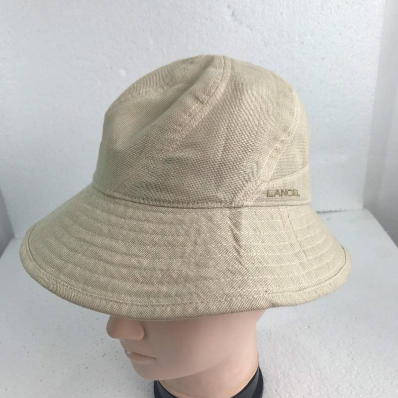 Seltene Vintage Archival Lancel Made in Japan Asymmetrie Six Panel Hut von RedLandVtg