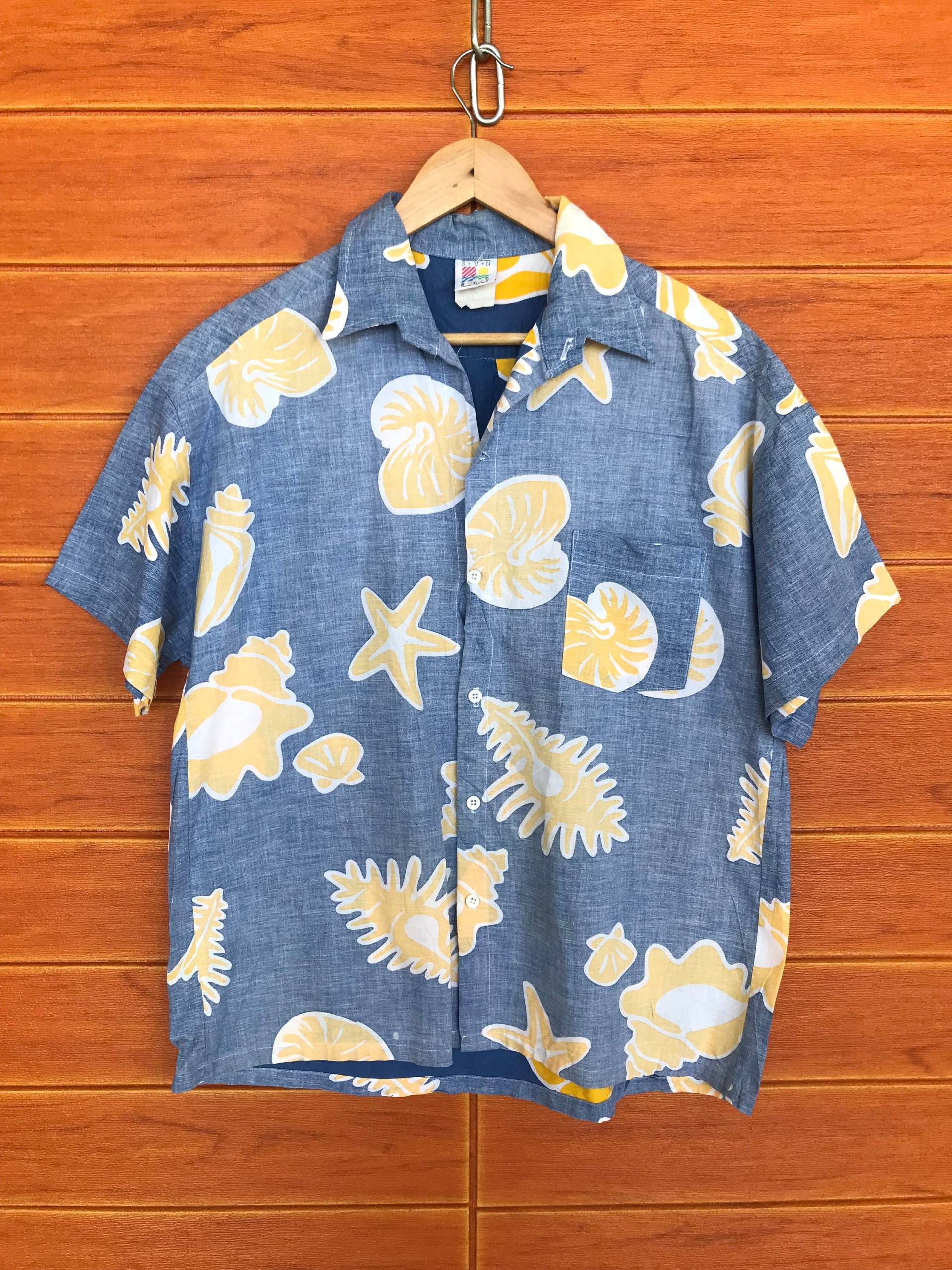 Vintage Sun Bay Coral Reef & Shell Reverse Print Hawaii Hemd/Aloha Wear Rockabilly Größe M Vintage Sun Bay Coral Reef & Shell Reverse Print Hawaii Hemd/Aloha Wear Rockabilly Größe M von RedLandVtg