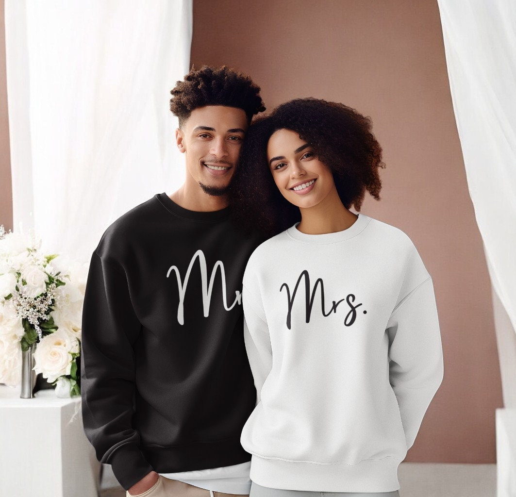 Mr Und Mrs Paare Sweatshirt Mann Frau Verheiratet Brautpaar Hochzeit Seine Hers Hochzeitsgeschenk Flitterwochen Gerade Braut Bräutigam Ehemann Wifey von RedLeaderUK