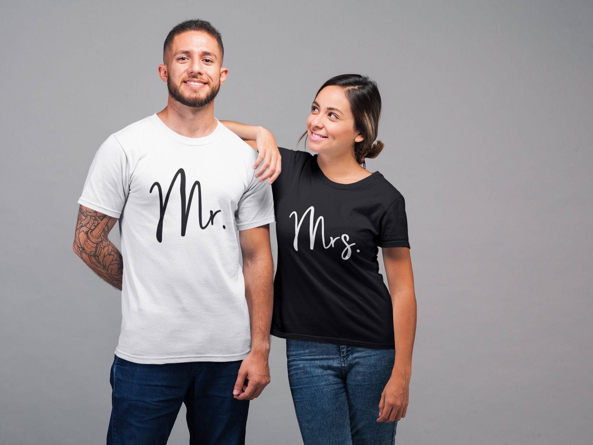 Mr Und Mrs Paare Tshirt Mann Frau Verheiratet Jungvermählten Hochzeit Seine Hers Hochzeitsgeschenk Flitterwochen Tshirts Gerade Braut Bräutigam von RedLeaderUK