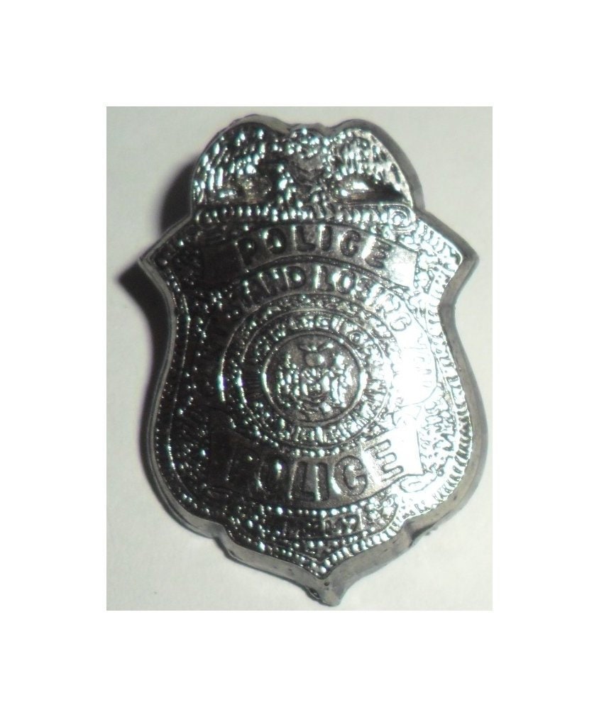 Die Polizei Band Pin - "Kann Nicht Stehen, Verlieren Sie' Vintage Cast Metal Abzeichen Original 80Er Jahre Die Polizei Band Pin - "Kann Nicht Stehen, Verlieren Sie' Vintage Cast Metal Abzeichen Original 80Er Jahre von RedMoonSales