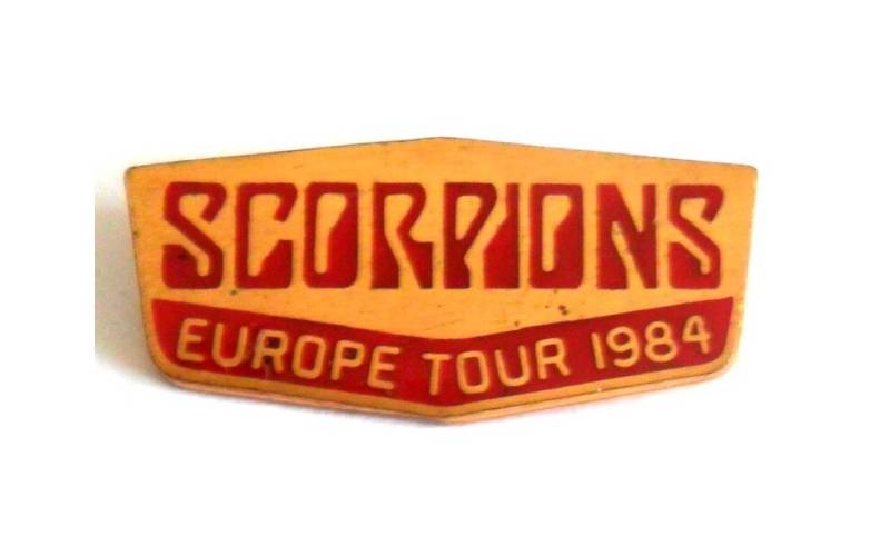 Skorpione Pin Europa Tour 1984 Vintage Emaille Pin/ Brosche von RedMoonSales