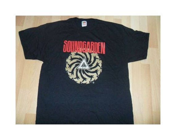 Soundgarden "Badmotorfinger' Bad Motor Finger Vintage-T-Shirt. Größe Xl, Schwarz, Ungebraucht. Chris Cornell Sänger Soundgarden "Badmotorfinger' Bad Motor Finger Vintage-T-Shirt. Größe Xl, Schwarz, Ungebraucht. Chris Cornell Sänger von RedMoonSales