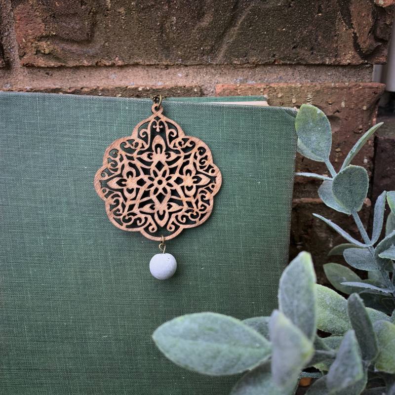 Birkenholz Medaillon Anhänger Mit Beton Perle Halskette, Natur, Boho, Layering Halskette - Holz Und Kollektion Birkenholz Medaillon Anhänger Mit Beton Perle Halskette, Natur, Boho, Layering Halskette - Holz Und Kollektion von RedShedDesignsShop