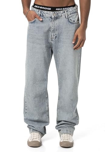 Redbridge Baggy-Jeans – Weite Denim-Hose im 90er-Jahre-Look – Lässige Jeans für Freizeit und Streetwear Hellblau W34-L30 von Redbridge