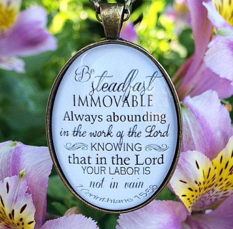 1 Korinther 1558 Halskette von RedeemedJewelry