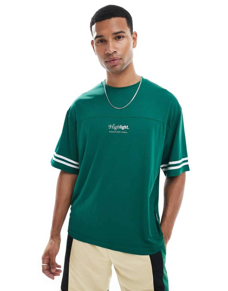 Redefined Rebel - Kastiges, sportliches Oversize-T-Shirt in Grün von Redefined Rebel