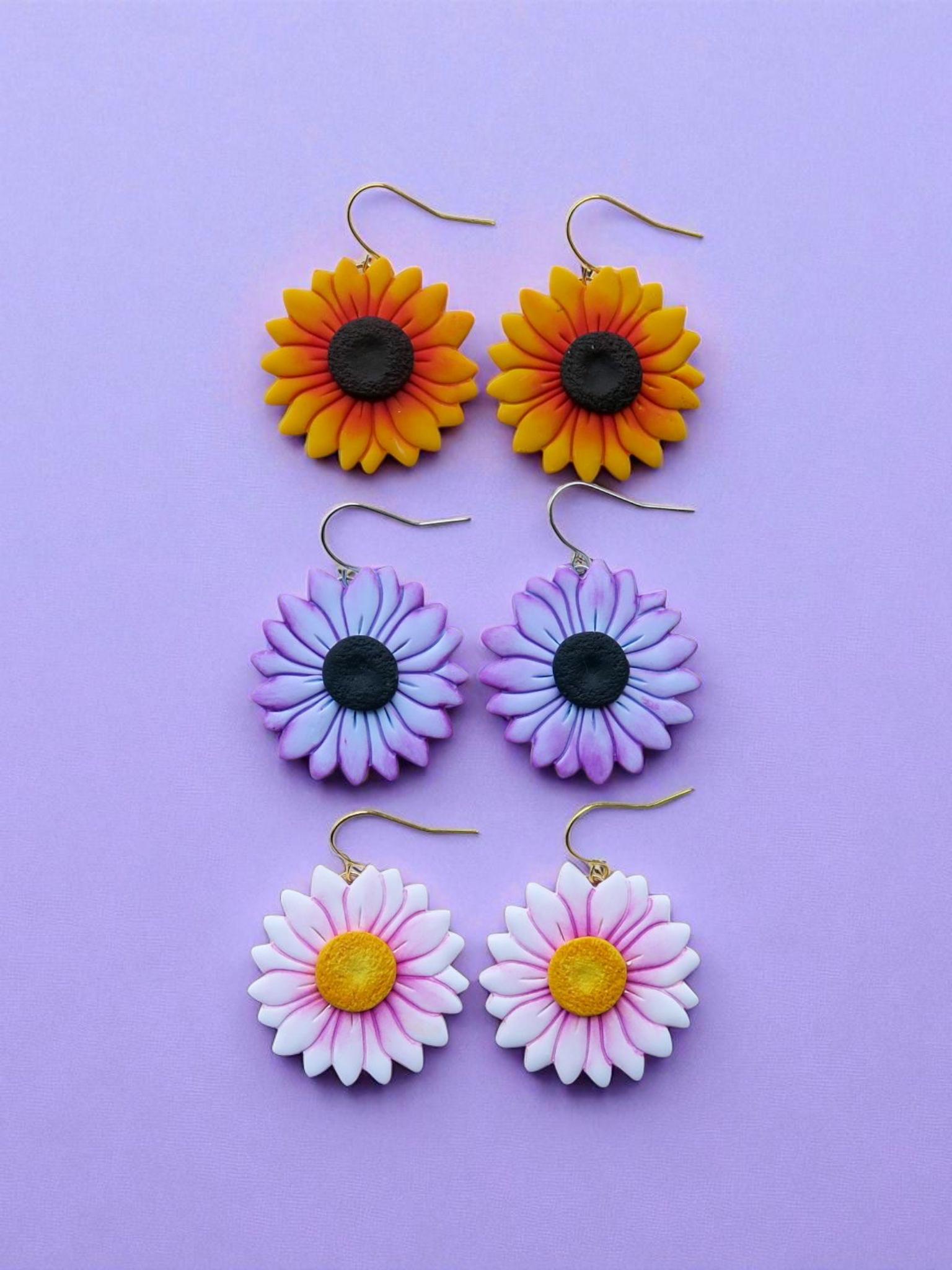 Herbstliche Blumenohrringe Polymer-Clay Hängeohrringe Sonnenblume Gelb Fuchsia Weiß Zartrosa Floral Gänseblümchen Frühlings Sommer Geschenk Herbstliche Blumenohrringe Polymer-Clay Hängeohrringe Sonnenblume Gelb Fuchsia Weiß Zartrosa Floral Gänseblümchen Frühlings Sommer Geschenk von RedmountainEarrings