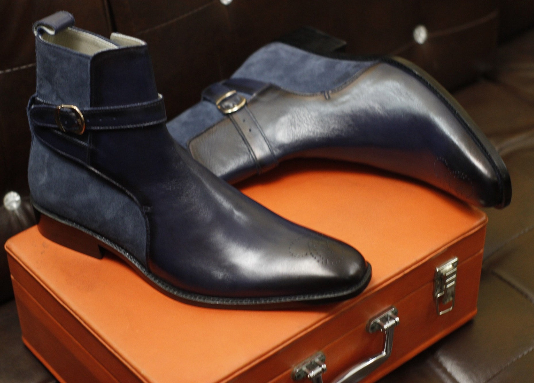 Neue Herren Handgemachte Formale Schuhe Marineblau Leder & Wildleder Jodhpurs Stylish Ankle High Schnale Strap Dress Formal Boots von RedsunGB