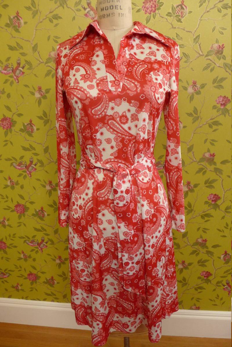 Weinlese-Orange Paisley California Mädchen Shirtkleid von ReduxVintageSF