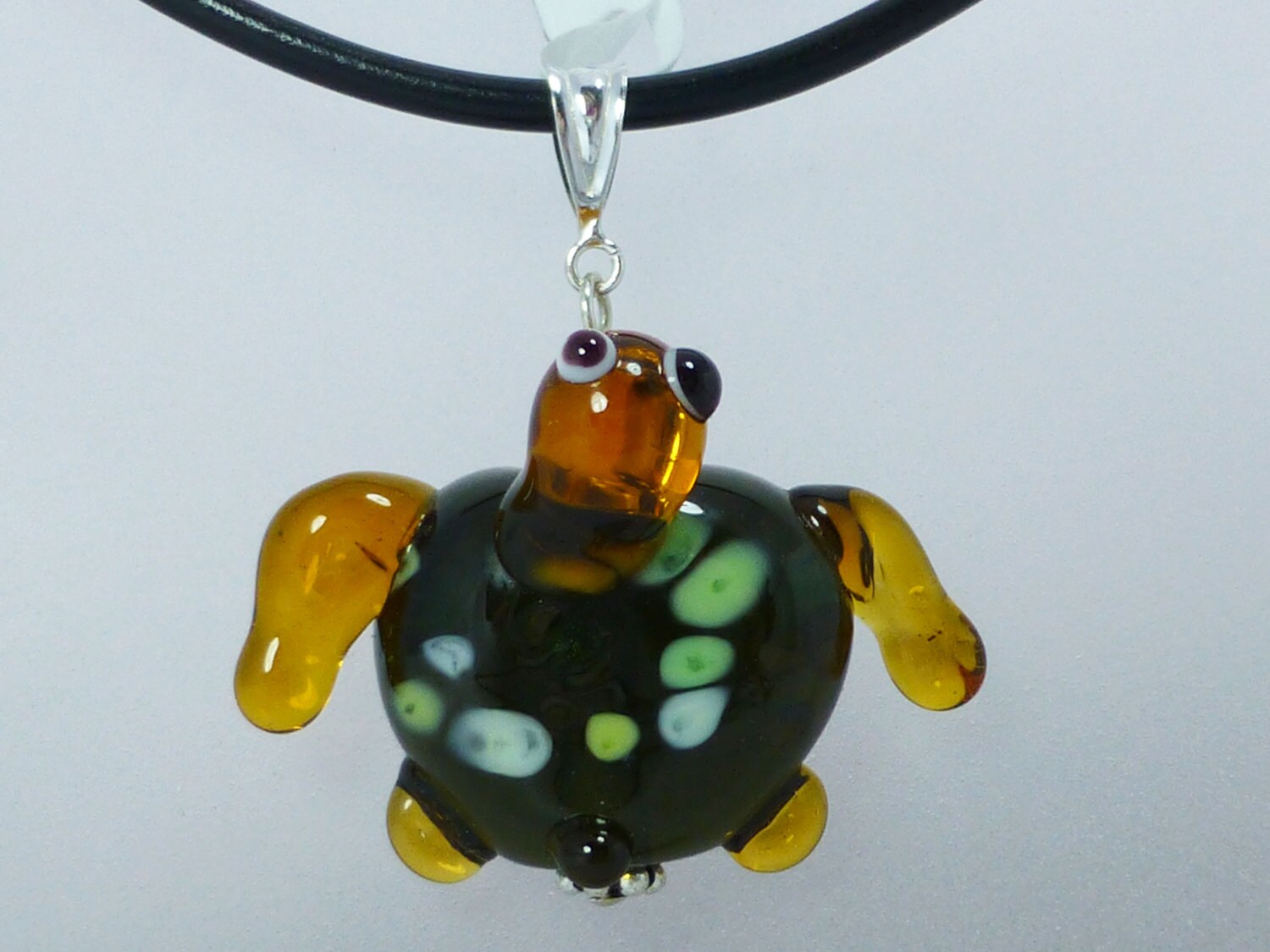 Glas Meeresschildkröte Anhänger, Braune Schildkröte Glasschildkröte von ReebieOriginals
