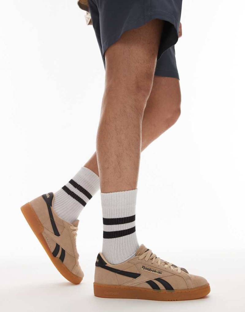 Reebok - Club C Grounds - Sneaker in Hellbraun und Schwarz-Neutral von Reebok