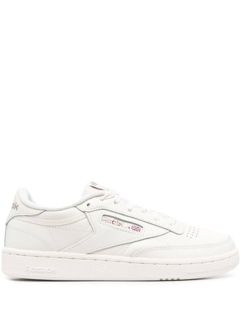 Reebok Sneakers mit Logo-Patch - Weiß von Reebok