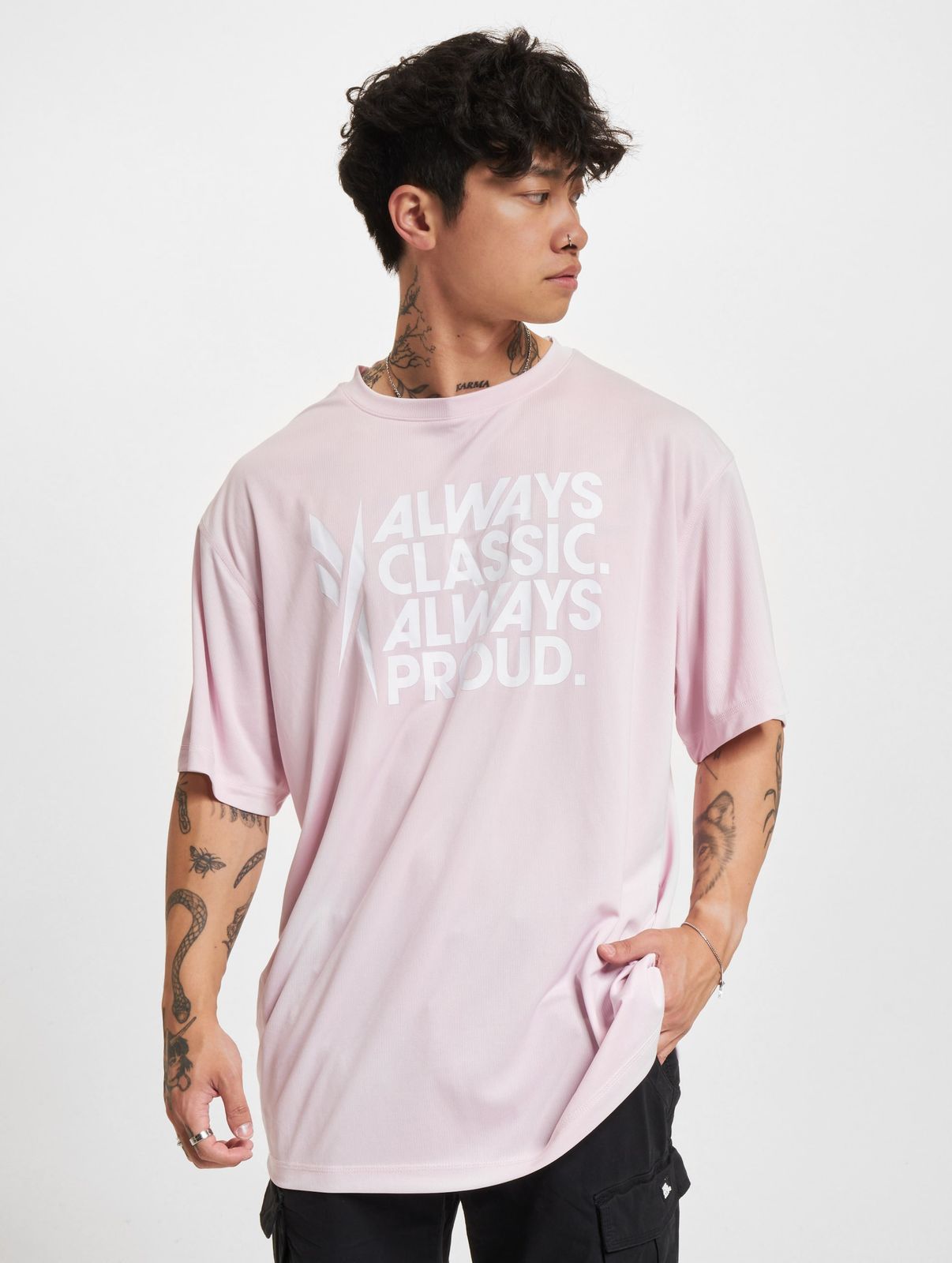 sportliches Reebok Herren T-Shirt Blass-Rosa von Reebok
