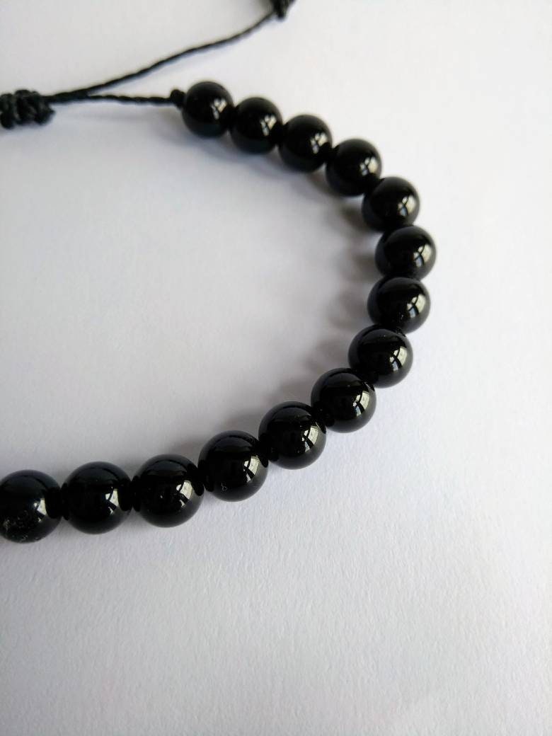 Energie Armband in Schwarzem Onyx, Mit Halbedelsteinen Harten Steinen, Achat, Unisex Juwel, Verstellbarer Verschluss Von Reef Knot Energie Armband in Schwarzem Onyx, Mit Halbedelsteinen Harten Steinen, Achat, Unisex Juwel, Verstellbarer Verschluss Von Reef Knot von ReefKnotCo