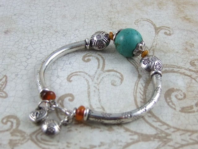 Handgemachte Thai Sterling Silber Mit Türkis Perle Armband - 60mm Handgemachte Thai Sterling Silber Mit Türkis Perle Armband - 60mm von RefinedDynasty
