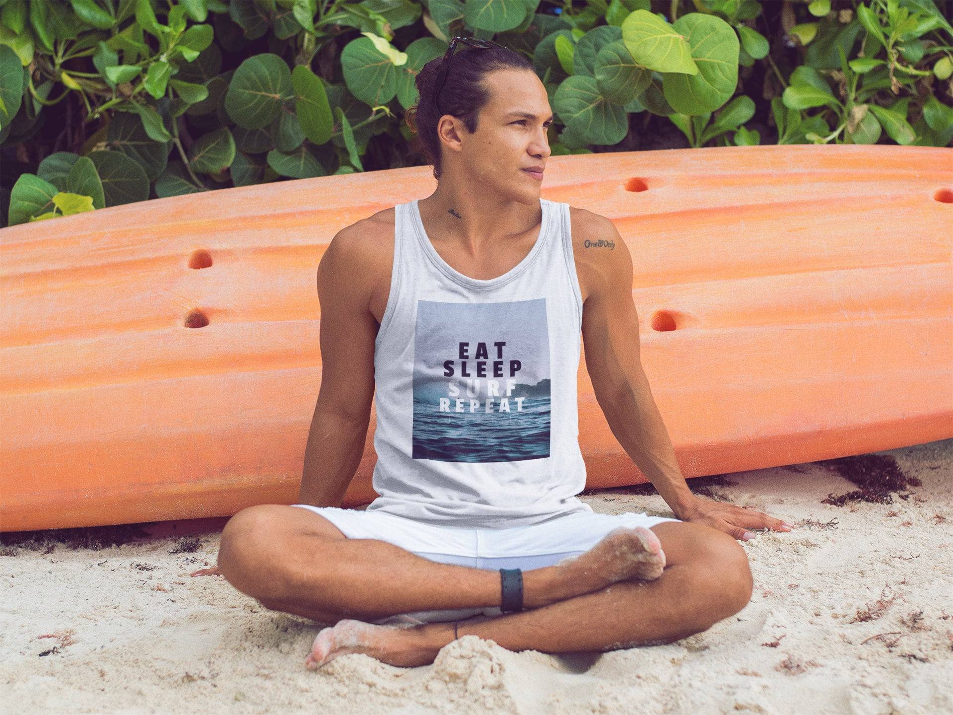 Herren-Essen Schlafen Surf Wiederholen American Apparel-Tank-Top von ReflektCo