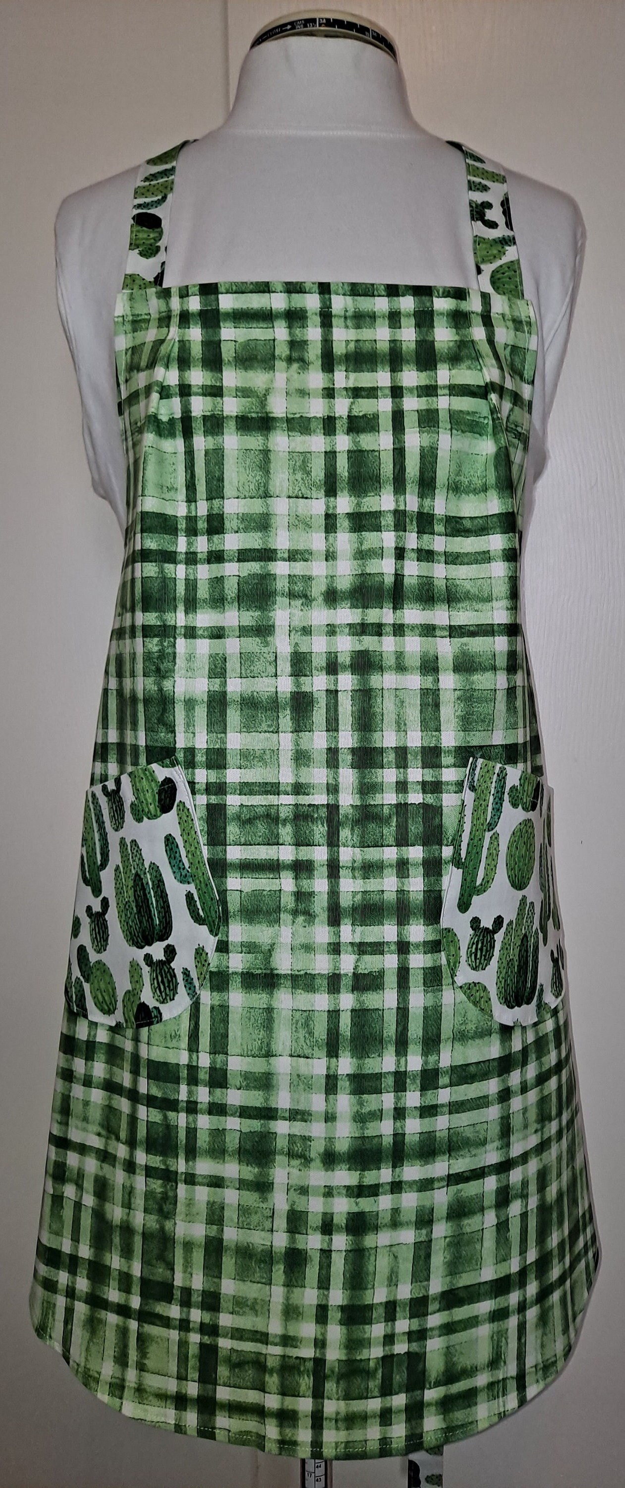 Frauenkaktus Schürze Frauenkaktus Schürze von RegalRemnants