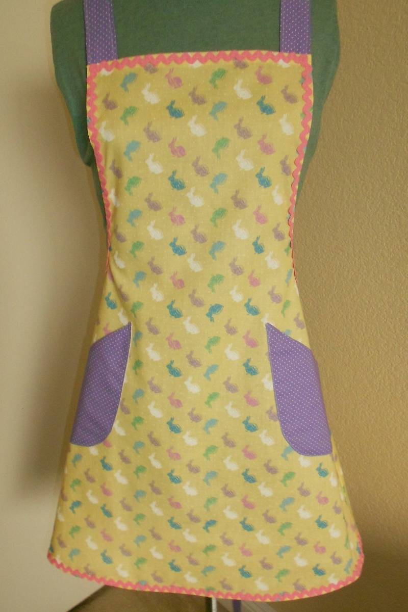 Osterhase Schürze Für Erwachsene | Passende Kinderschürze Auch Erhältlich von RegalRemnants