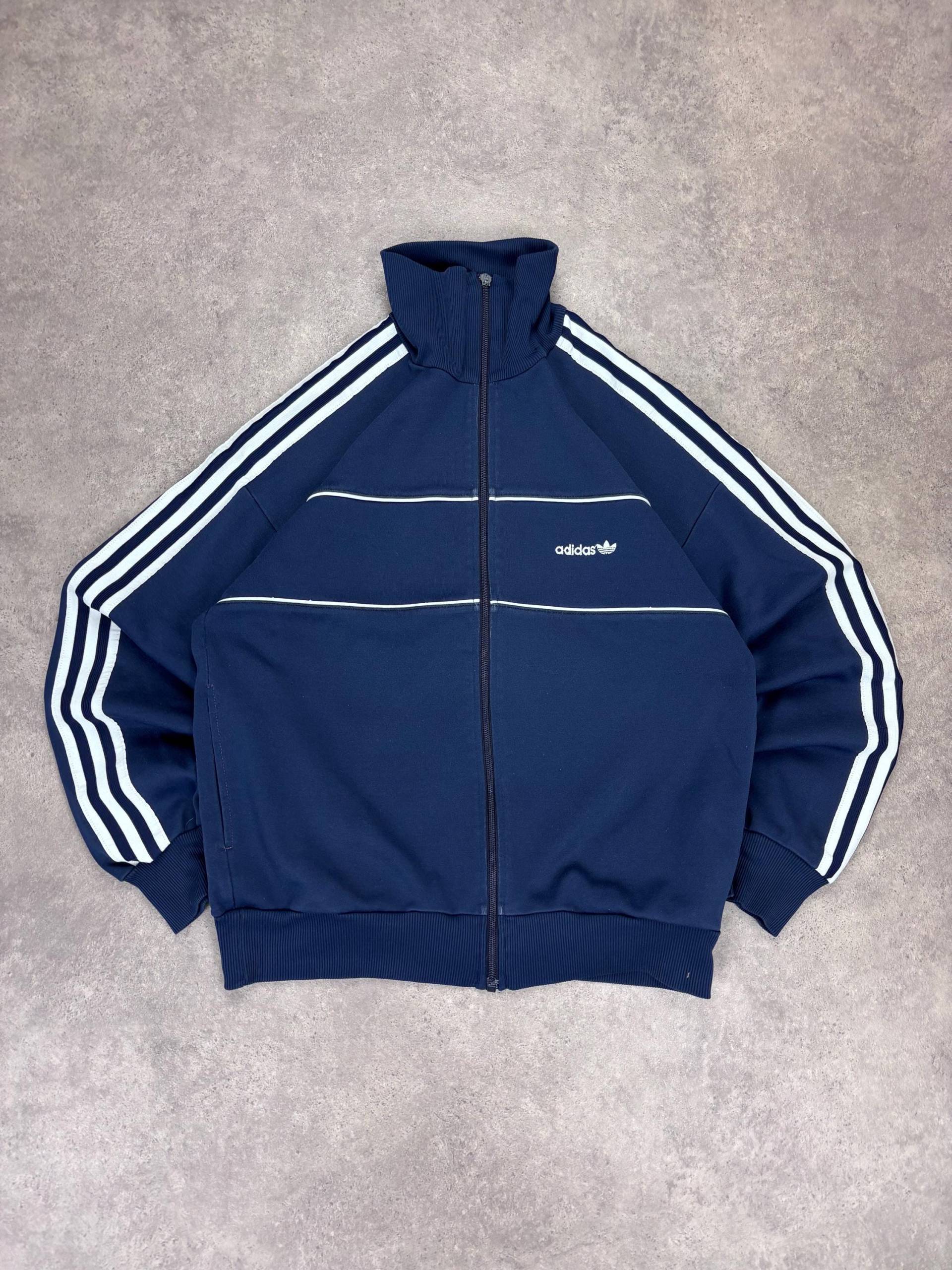 Vintage 80S Adidas Track Jacket Navy Blue | Retro Three Stripe Zip Up Rare "Der Sport Laden" Back Print Men's L Trefoil Logo von RegardezVintage
