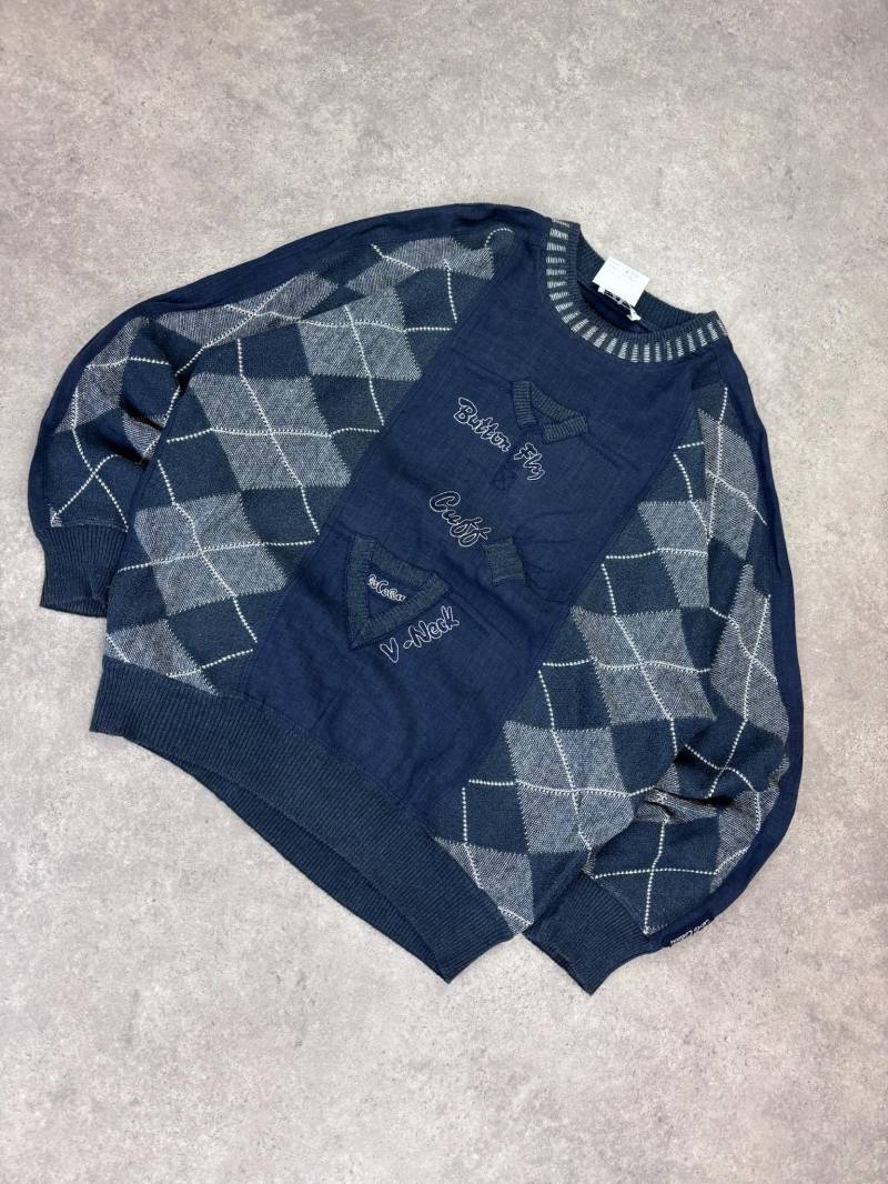 Vintage Carlo Colucci Sweater Xl Men - Navy Argyle Knit Jumper, 90S Designer Pullover, Classic Geometric Pattern, Rare Retro Knitwear Vintage Carlo Colucci Sweater Xl Men - Navy Argyle Knit Jumper, 90S Designer Pullover, Classic Geometric Pattern, Rare Retro Knitwear von RegardezVintage