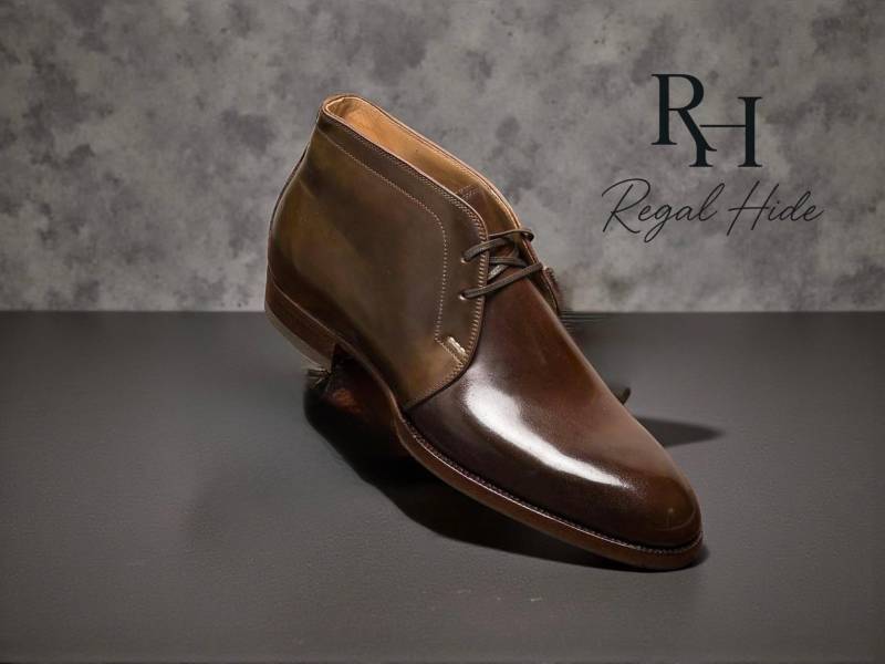 Handgefertigte Chukka-Stiefel Aus Echtem Leder Vintage Style Herrenschuhe von RegelHide