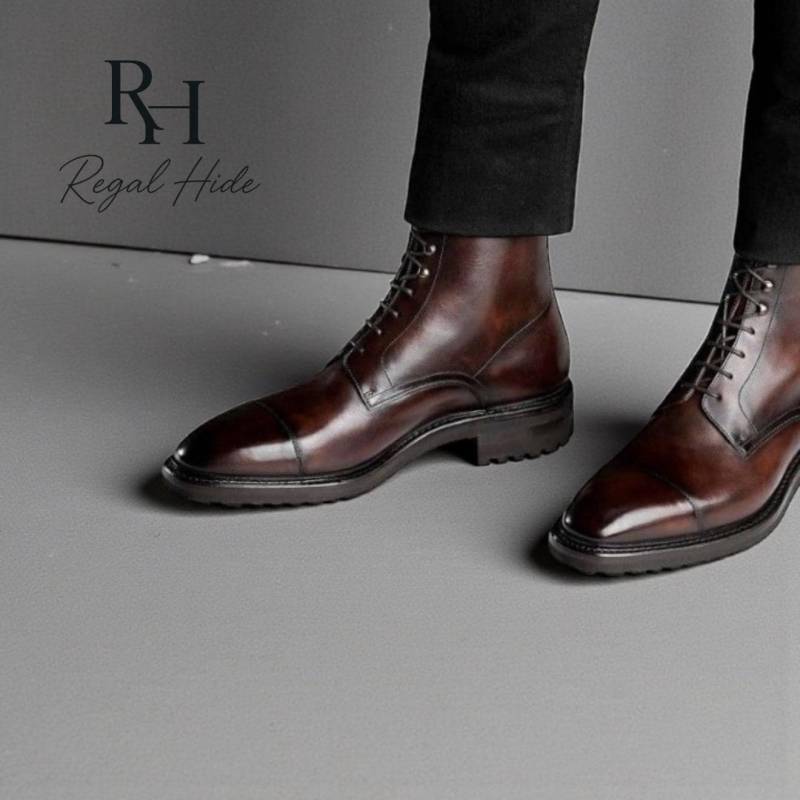Handgefertigte Echte Luxusleder Stiefel | Vintage Style Herren Formelle Und Lässige Schuhe von RegelHide