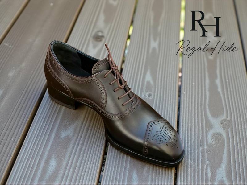 Handgefertigte Echtleder Oxford Brogue Dress Schuhe | Formelle Und Lässige Herrenschuhe von RegelHide