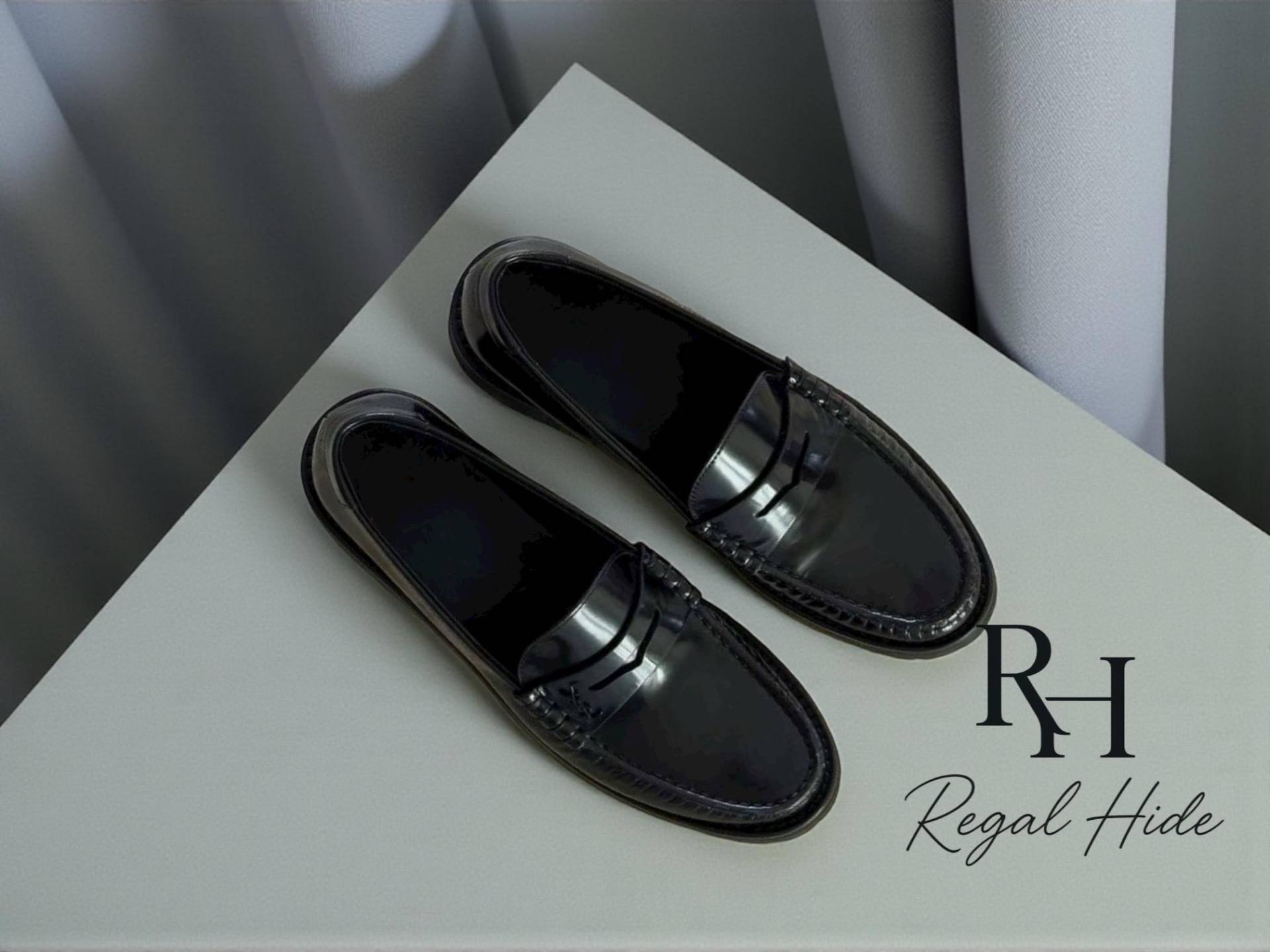 Handgefertigte Leder Penny Loafers Abendschuhe | Formelle Und Lässige Schuhe von RegelHide