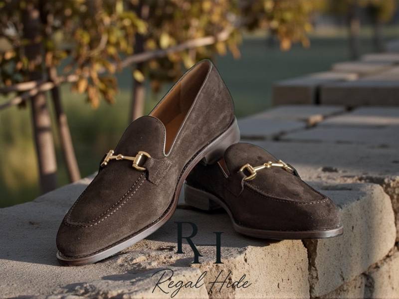 Handgefertigte Wildleder Luxus Loafers Für Herren | Formelle Und Lässige Schuhe von RegelHide