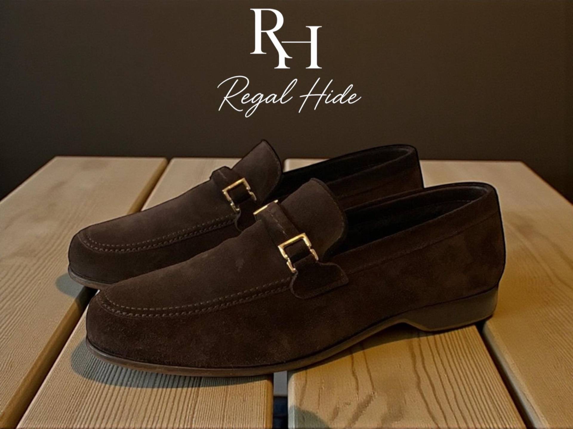 Handgefertigte Wildleder Luxus Loafers Für Herren | Formelle Und Lässige Schuhe von RegelHide