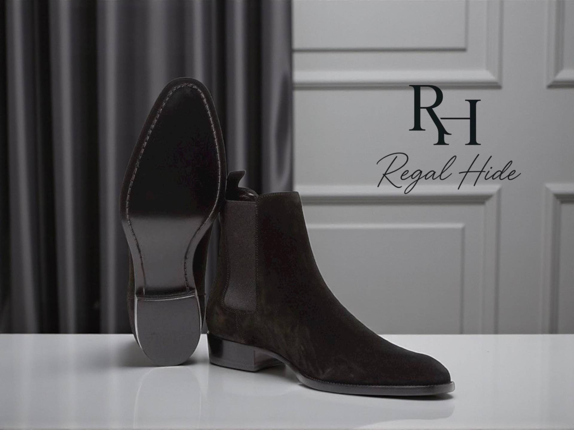 Handgefertigte Wildleder Schnürstiefel | Vintage Style Herren Dress Boots von RegelHide