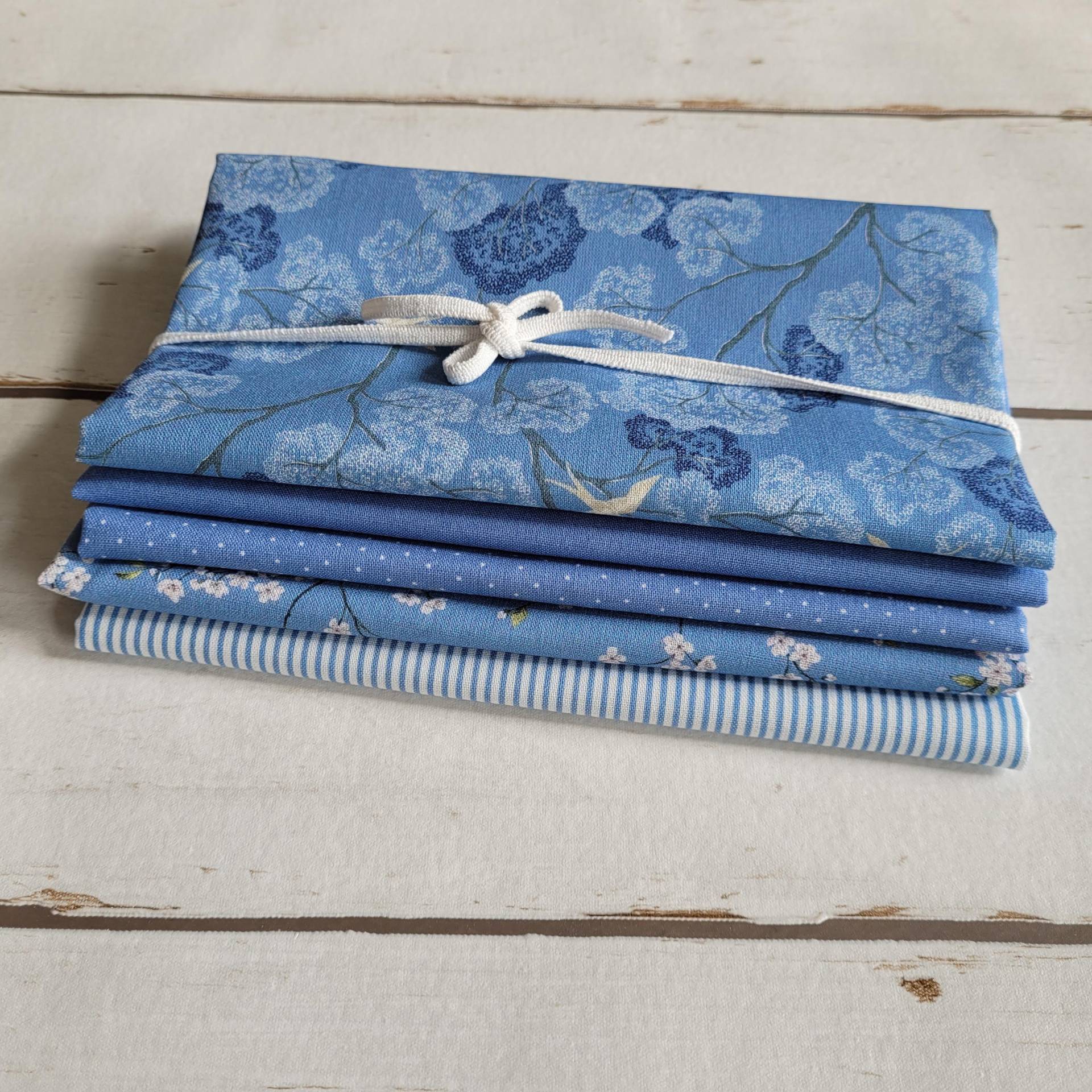 stoffpaket Westfalenstoffe Serie Osaka 5 X 25 cm 75 Für Kleine Nähprojekte, Puppenkleidung, Applikationen, 100% Baumwolle, Patchwork von RegenbogenDesign