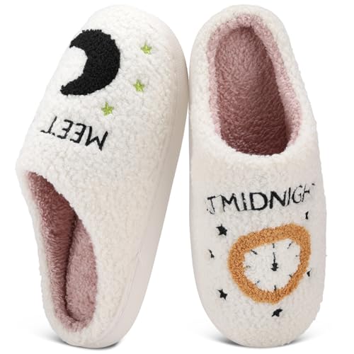 Regilt Halloween-Hausschuhe für Damen und Herren, gruseliger Kürbis, Geist, flauschig, Plüsch, warm, gemütlich, Hausschuhe, für drinnen und draußen, Mond, 9-10 Wide Women/8-8.5 Wide Men Regilt Halloween-Hausschuhe für Damen und Herren, gruseliger Kürbis, Geist, flauschig, Plüsch, warm, gemütlich, Hausschuhe, für drinnen und draußen, Mond, 9-10 Wide Women/8-8.5 Wide Men von Regilt