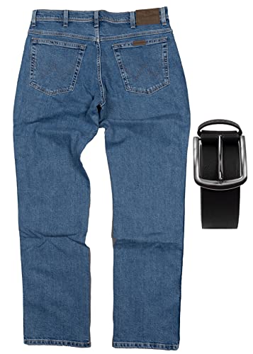 Regular Fit Wrangler Stretch Herren Jeans inkl. Texas Gürtel (Stonewash, W33/L32) von Regular Fit