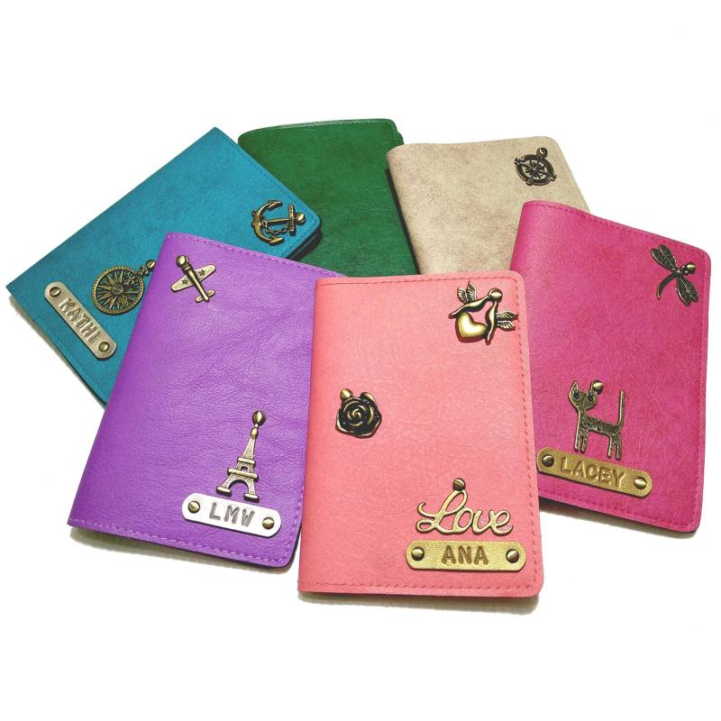 Personalisierte Passhülle Mit Namen Charm, Individuell Gravierte Reisebrieftasche, Einzigartiges Geschenk Für Passinhaber, Monogrammierter Personalisierte Passhülle Mit Namen Charm, Individuell Gravierte Reisebrieftasche, Einzigartiges Geschenk Für Passinhaber, Monogrammierter von RegulusRich