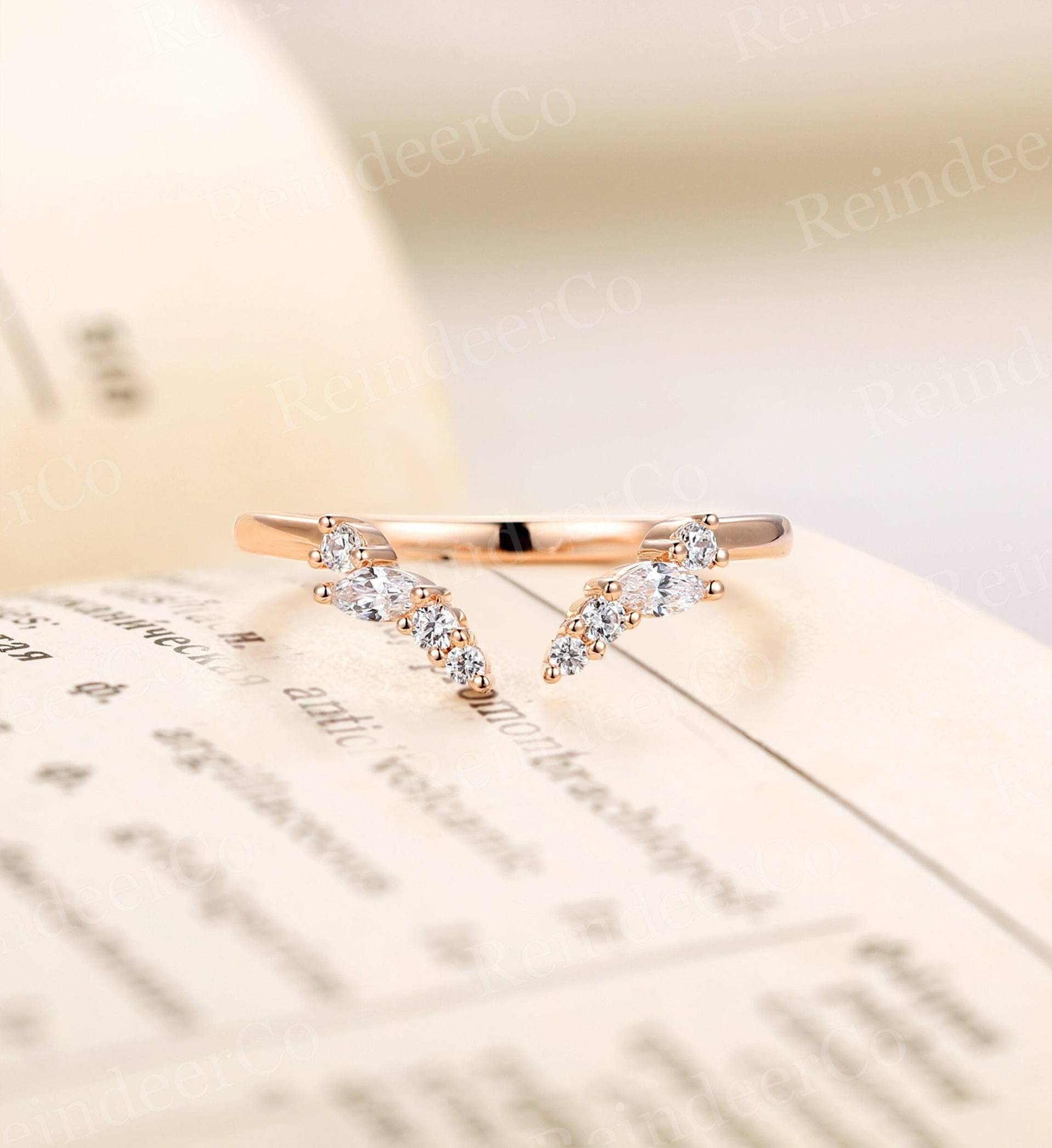 Diamant/Moissanite Ehering Geschwungen Stapelring Marquise Schliff Roségold Band Offenes Halbe Ewigkeit Jubiläumsring Brautring von ReindeerHub