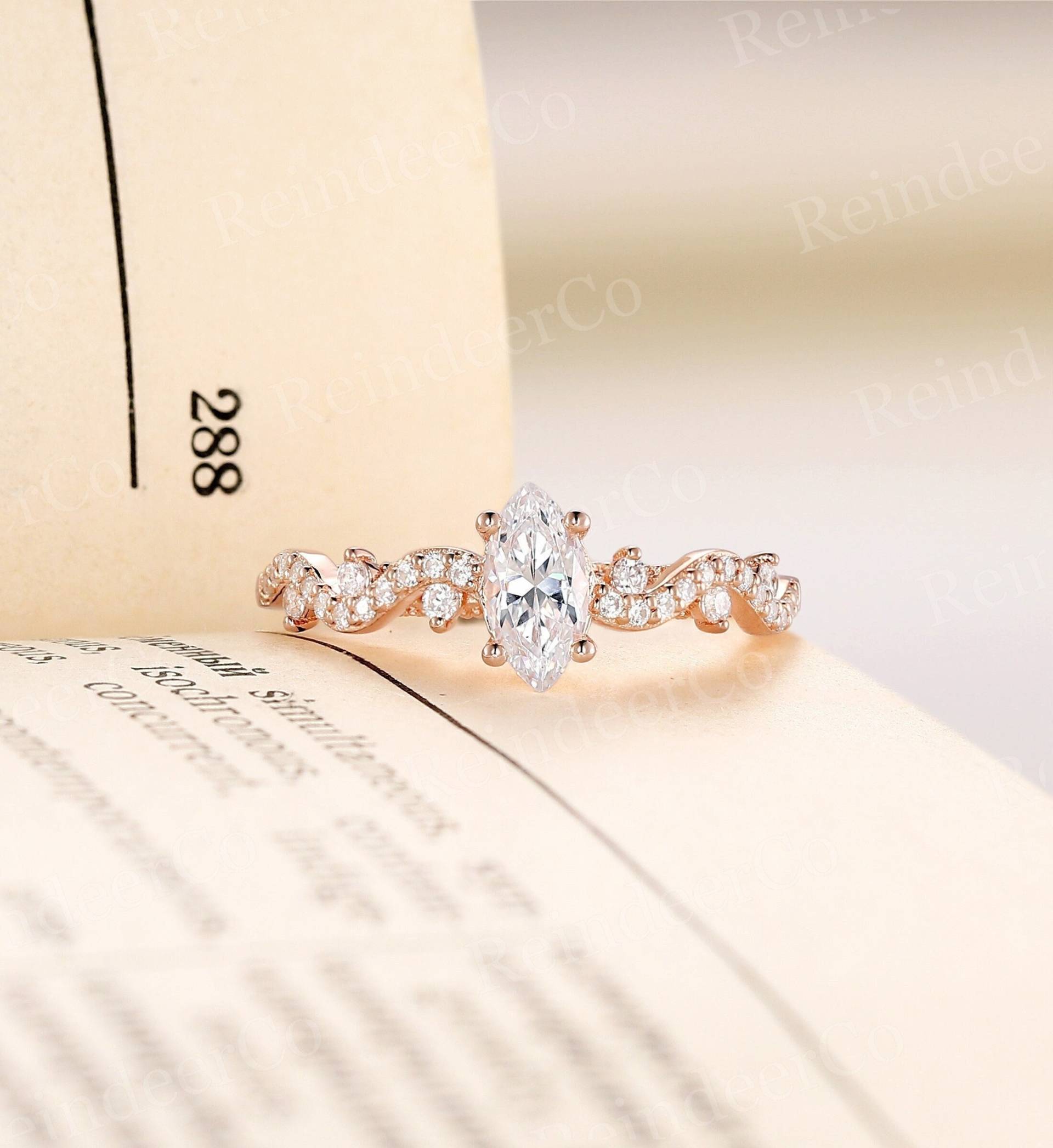 Marquise Geformt Moissanite Verlobungsring Rose Gold Ring Diamant Cluster Zarten Krappenring Jubiläum Versprechen von ReindeerHub