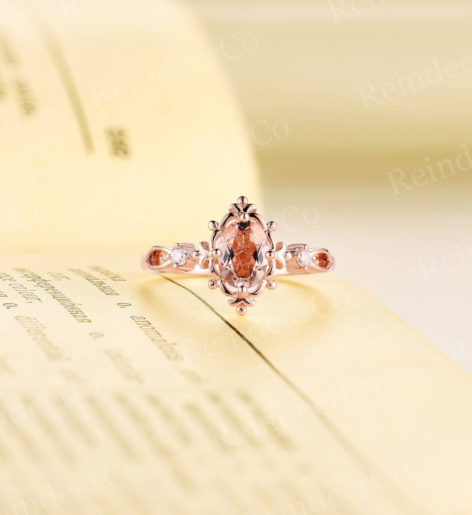 Vintage Ovalschliff Morganit Verlobungsring|Art Deco Roségold Jubiläumsring|Dreistein Moissanite Diamant Verlobungsring|Brautring von ReindeerHub