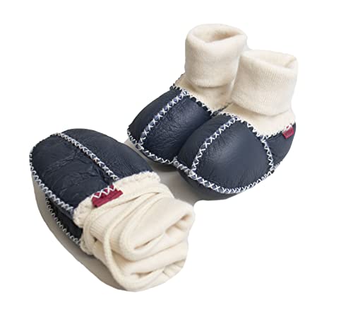 Reissner Lammfelle Lammfell Baby Booties und Fäustlinge Modell Colmar jeweils mit Strickbündchen und Ziernaht im günstigen Set. BABY-SCHUH3-BLA-18, Farbe blau, Schuhgröße 18/19 von Reissner Lammfelle